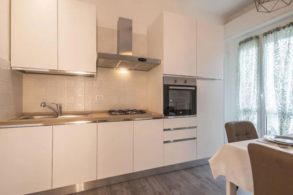 Brezza Marina - Nuovo Appartamento Vista Mare 0*, Rimini Italy