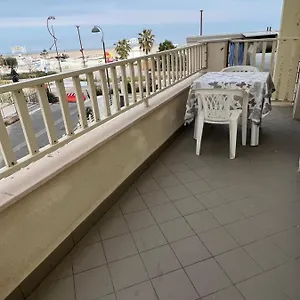 Bilocale Fronte Mare Rimini