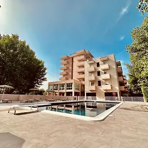 St Gregory Park Hotell