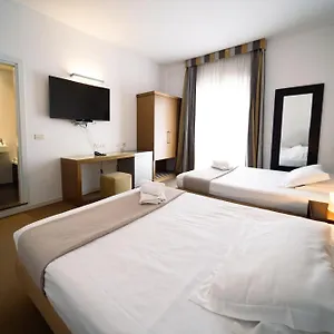 Hotel Trieste, Rimini