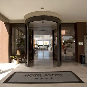 Hotel Ascot &, Rimini